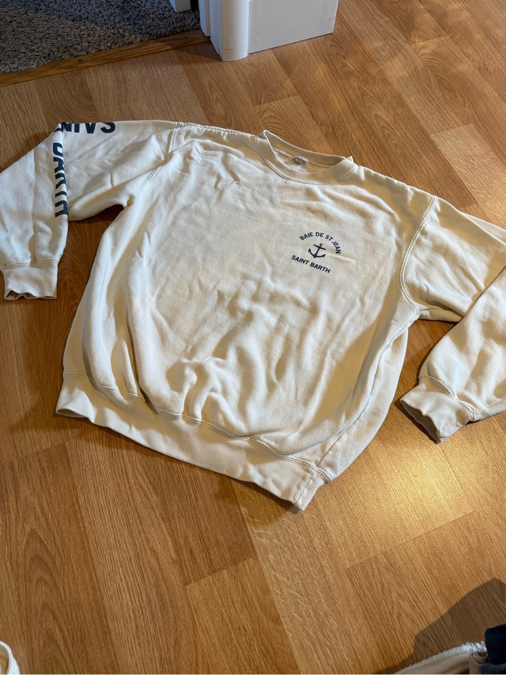 Brandy Melville Butter Yellow Crewneck Sweatshirt